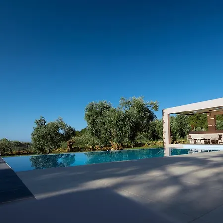 Aventura Village 4* Potos