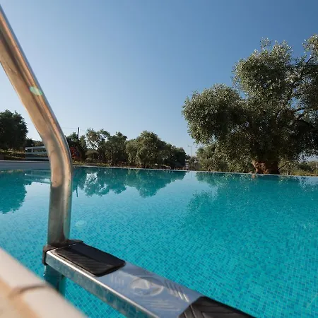 Aparthotel Aventura Village 4*