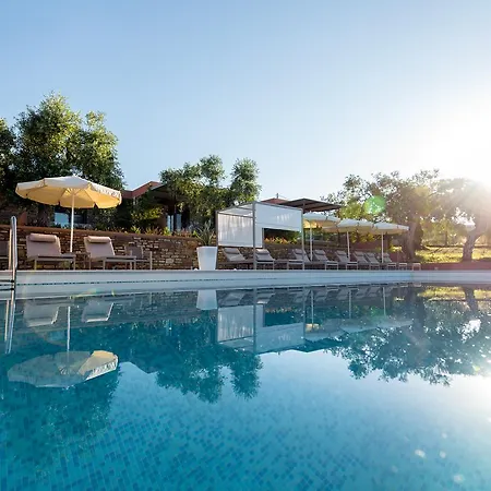 Aventura Village Aparthotel