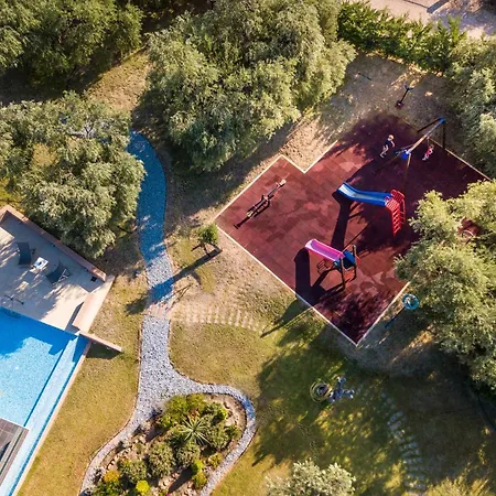 Aparthotel Aventura Village 4*